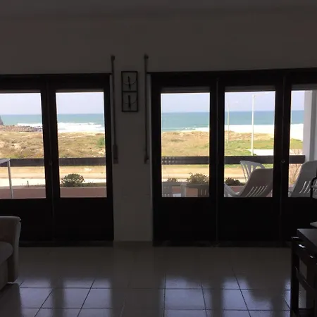 Apartamento Duplex Vista De Mar Peniche